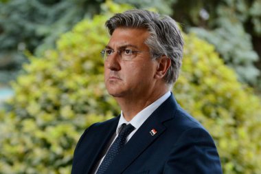 Hırvatistan Başbakanı Andrej Plenkoviç, 11 Eylül 2024 'te Ukrayna' nın başkenti Kırım Platformu 'nun 4. Zirvesinde verdiği brifingde,. 