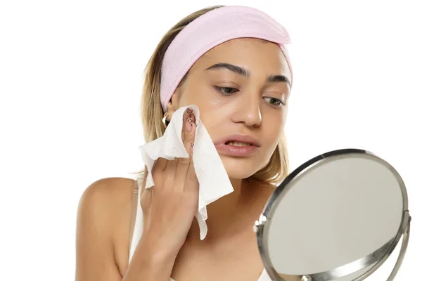 Attractive Young Woman Cleaning Her Face Wet Tissue White Studio — Stock Photo, Image