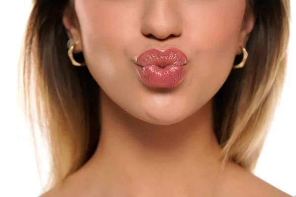 Bliższe Szczegóły Twarzy Kobiety Nos Usta Szyja — Zdjęcie stockowe
