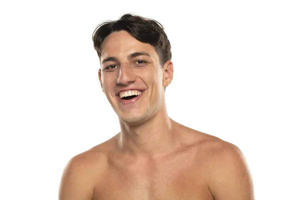 Detailní Portrét Šťastný Muž Bez Košile 20S Při Pohledu Kameru — Stock fotografie