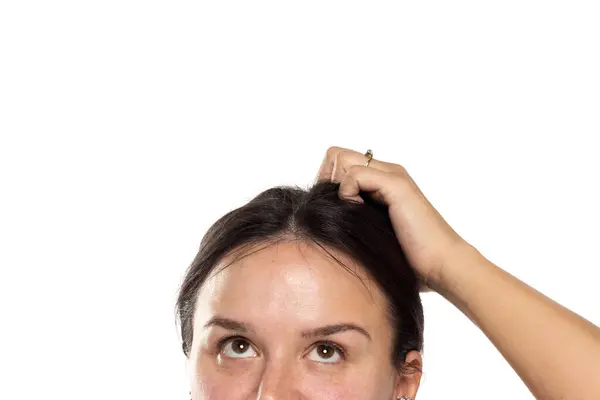 Half Portrait Young Woman Looking Sctratching Her Head White Studio — Stock Photo, Image