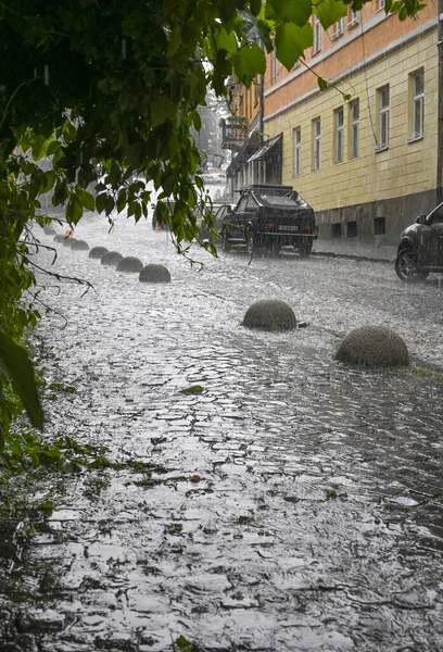 Uzhhorod Ουκρανία Ιουνίου 2023 Ισχυρή Βροχή Στην Πόλη Rainfall Στο — Φωτογραφία Αρχείου