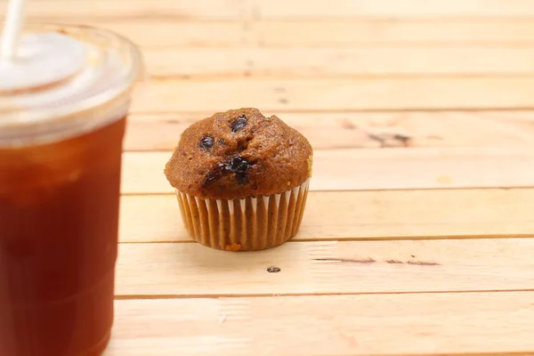 Chocolade Muffin Zachte Gericht Met Koffiekop Voorgrond — Stockfoto