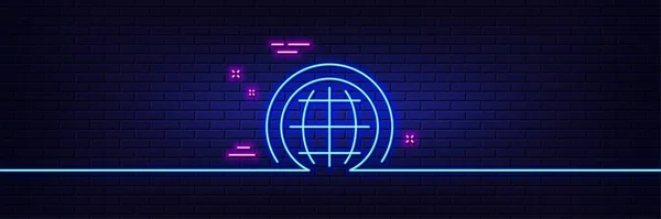 Neon Light Glow Effect Globe Line Icon World Earth Sign — 스톡 벡터