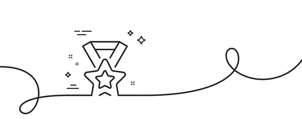 ウィナーリボンラインアイコン カールとの連続した1行 アワードスターメダルサイン 最高の達成シンボル ウィナーリボンシングルアウトラインリボン ループ曲線パターン ベクター — ストックベクタ