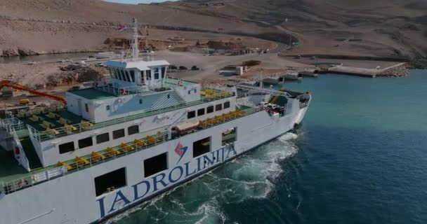 Zigljen Croatia September 2022 Jadrolinija Ferry Docks Port Zigljen Crossing — Vídeo de Stock
