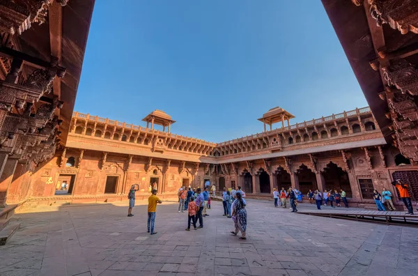 印度Agra 2018年3月4日 参观阿格拉堡 Agra Fort Unesco 的历史遗迹 也被称为Lal Qila和Fort Rouge — 图库照片