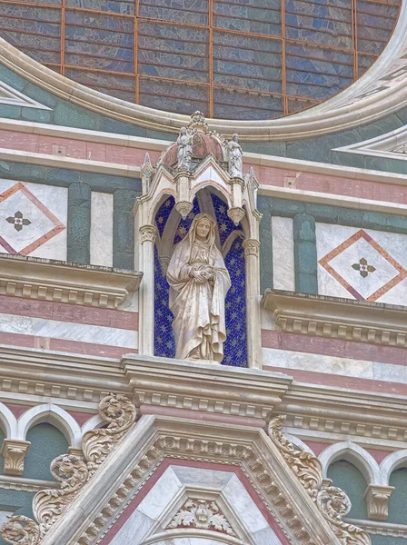 Florence Italy September 2019 Statue Mother Mary Detail Exterior Decoration — Stock Photo, Image