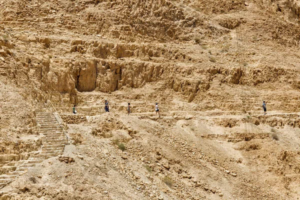Masada Israel Mayo 2016 Turistas Ruta Senderismo Visitando Las Ruinas — Foto de Stock