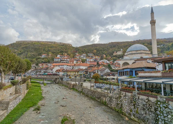 Prizren Kosovo Novembro 2022 Dia Nublado Quieto Centro Cidade Pela — Fotografia de Stock