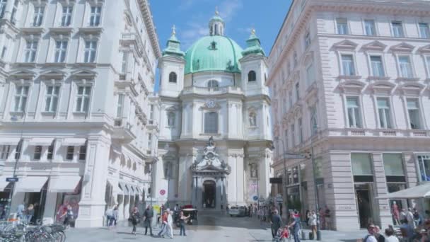 Vienna Oostenrijk September 2018 Chariot Met Paarden Het Petersplatz Plein — Stockvideo