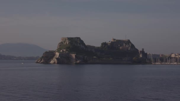 Corfu Greece Oktober 2022 Havsutsikt Över Segling Vid Den Historiska — Stockvideo