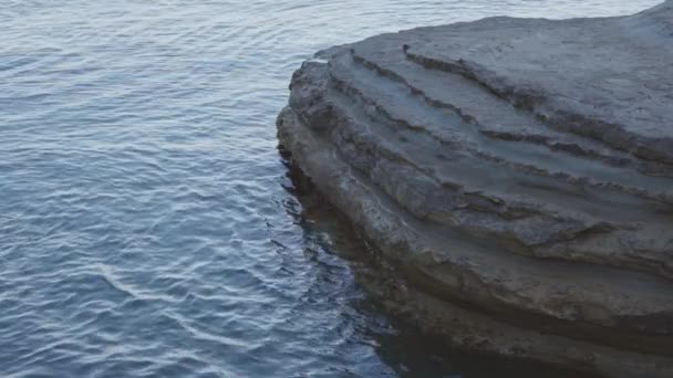Przylądek Drastis Skały Wybrzeża Morskiego Osobliwymi Formacjami Morzu Jońskim Korfu — Wideo stockowe