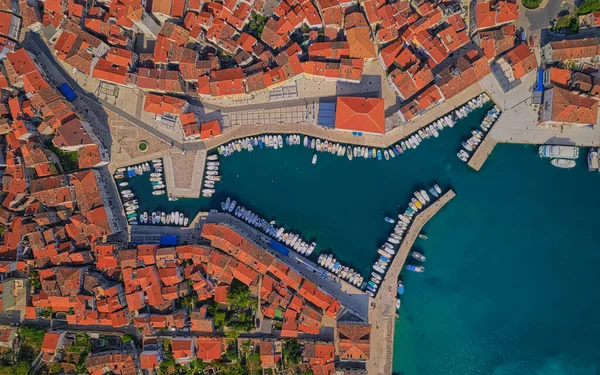 Cres Chorvatsko Dubna 2020 Letecký Pohled Starý Městský Přístav Ukotvenými — Stock fotografie