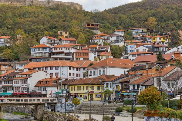 Prizren Kosovo Kasım 2022 Bulutlu Kasım Gününde Eski Şehir Merkezinden — Stok fotoğraf