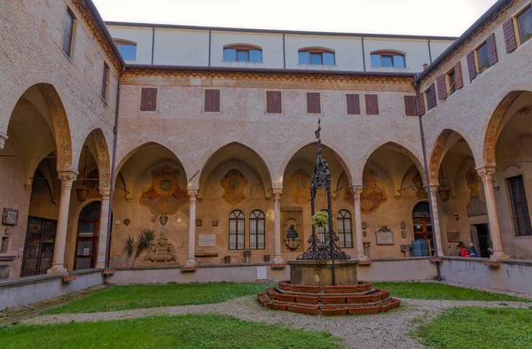 Padua Italy April 2023 Peace Inner Courtyard Basilica Saint Anthony — 图库照片