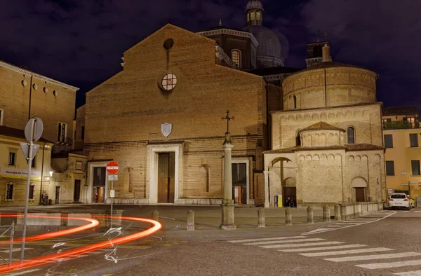 Padua Italy April 2023 Long Exposure Shot Cars Light Trails — Stock Photo, Image