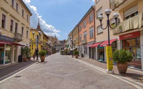 San Dona Piave Italy Temmuz 2023 Corso Silvio Trentin Caddesinin — Stok fotoğraf