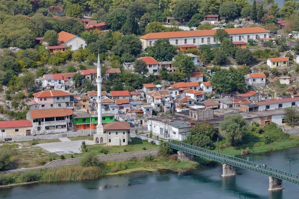 Buna Mešita Malebných Březích Řeky Buna Skadaru Albánie — Stock fotografie