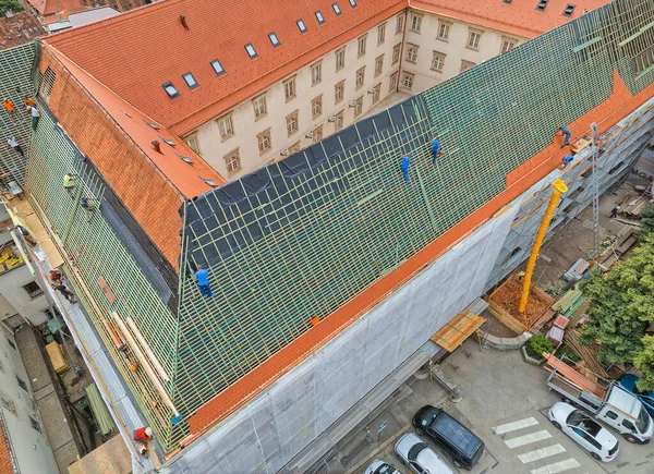 Zagreb Kroatien Juli 2023 Renovering Klovicevi Dvori Gallerys Tak Övre — Stockfoto
