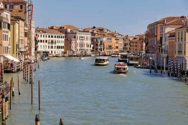 Venice Italy April 2023 Boats Passing Grand Canal View Stone 스톡 이미지