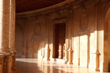 Alhambra de Granada 'daki süslemeleri kapat.