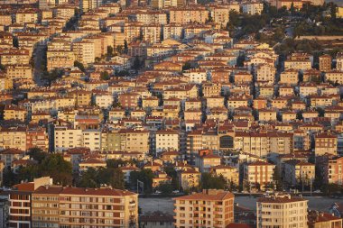 Ankara gün batımında ufuk çizgisi. Türk başkenti manzarası. Türkiye dönüm noktası