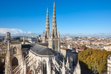 Bordeaux şehir merkezindeki antik Saint Andre katedrali. Aquitaine, Fransa