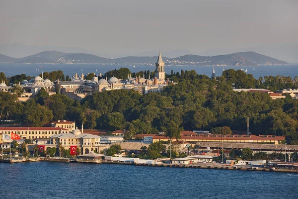 İstanbul 'da Topkapı Sarayı ve Boğazı. Osmanlı İmparatorluğu. Türkiye