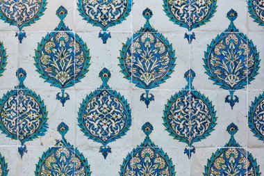 Iznik tiles detail in Topkapi palace. Colored floral design. Turkey