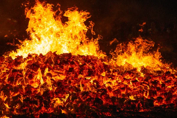 Fuoco Notte Fiamme Braci Inferno Inferno — Foto Stock