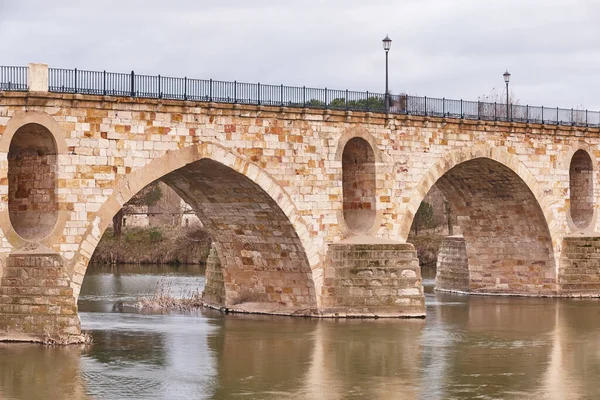 Zamora Antico Ponte Pietra Sul Fiume Duero Castilla Leon Spagna — Foto Stock