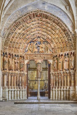 Romanesk renkli atari salonu. Colegiata de Toro, Zamora, İspanya