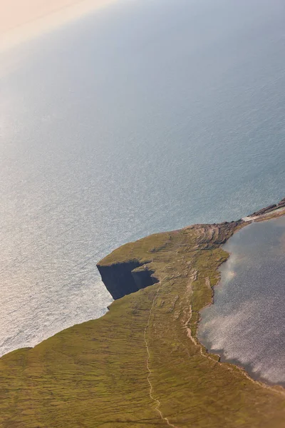 Islas Feroe Costa Dramática Vagar Desde Helicóptero Lago Leitisvatn —  Fotos de Stock