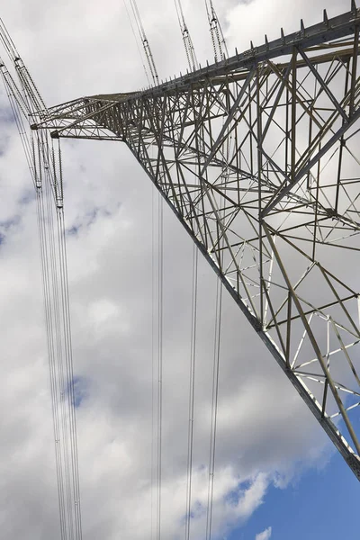 Πύργος Ηλεκτροδότησης Βιομηχανία Ενέργειας Βιομηχανικός Ηλεκτρισμός Παραγωγή Ανανεώσιμων Πηγών Ενέργειας — Φωτογραφία Αρχείου