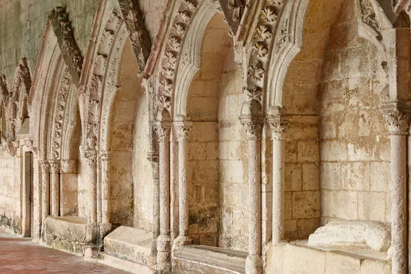Iglesia Saint Emilion Claustro Columnas Arcos Aquitania Francia — Foto de Stock