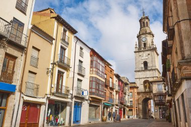Toro şehrinde renkli cepheli geleneksel cadde. Zamora, İspanya