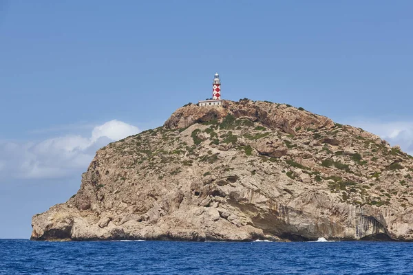 Malebný Maják Ostrově Cabrera Baleárské Souostroví Středozemní Pobřeží Španělsko — Stock fotografie