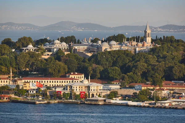 İstanbul 'da Topkapı Sarayı ve Boğazı. Osmanlı İmparatorluğu. Türkiye