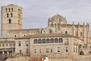 Zamora Romanesque San Salvador Katedrali ve Bizans Kubbesi. İspanya