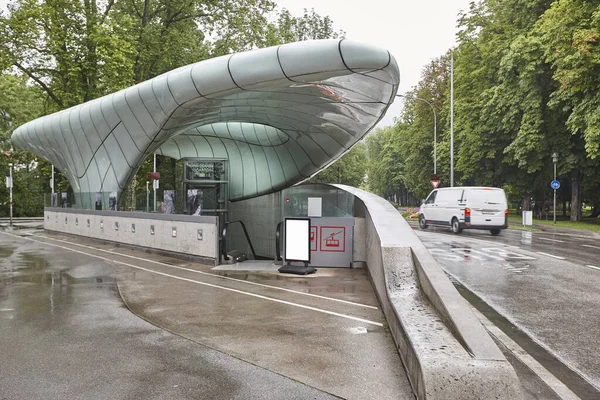 位于因斯布鲁克市中心的诺德克特地下缆车站 奥地利 — 图库照片