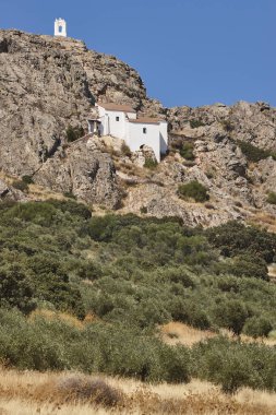 Puebla de Alcocer 'daki geleneksel İspanyol dağ şapeli. Badajoz, İspanya