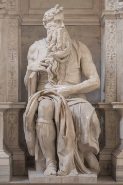 Michelangelo Bunarroti 'nin Musa heykeli. Vincoli 'deki San Pietro' da. Roma