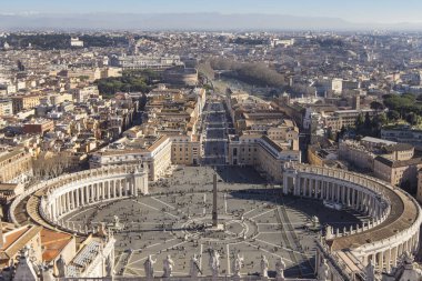 Meşhur St. Peter Meydanı. Vatikan simgesi. Katoliklik. Roma, İtalya. Avrupa