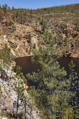 Riotinto eski maden ocağı. Pena de hiyerro 'da. Endülüs manzarası. İspanya