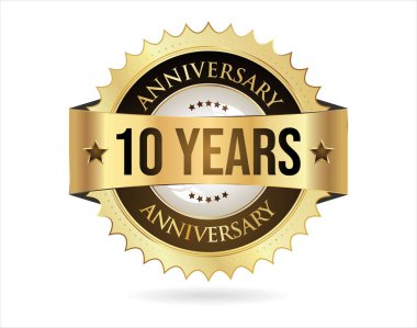 Kurdele vektör illüstrasyonlu yıl dönümü altın etiketi 