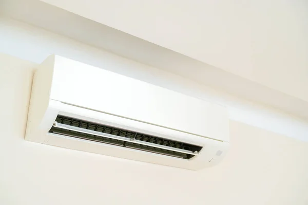 System Klimatyzacji Pomieszczeniu Ściennym — Zdjęcie stockowe