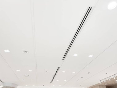 Tavana monte edilmiş kaset tipi klima.