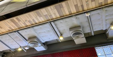 Tavana monte edilmiş kaset tipi klima.