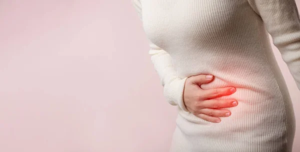 Obraz Młodej Kobiety Problemy Bólem Brzucha Menstruacji Choroba Brzucha Kobiet — Zdjęcie stockowe